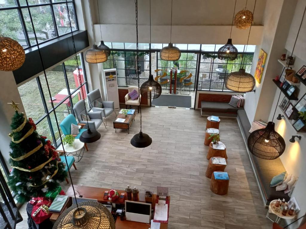 S Loft Manado Hotel 2