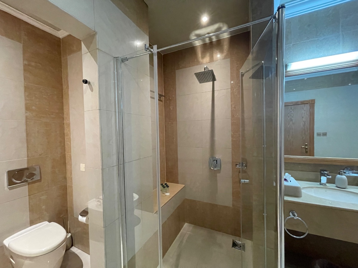 Private Suites Al Hamra Palace at golf & sea resort 12