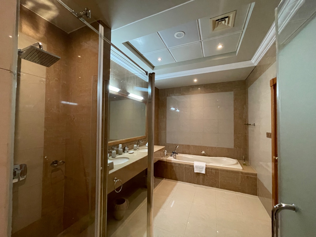 Private Suites Al Hamra Palace at golf & sea resort 13