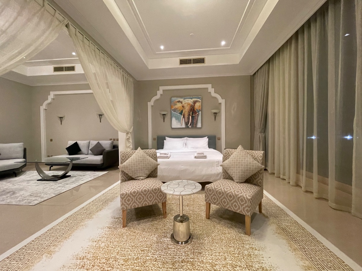 Private Suites Al Hamra Palace at golf & sea resort 7