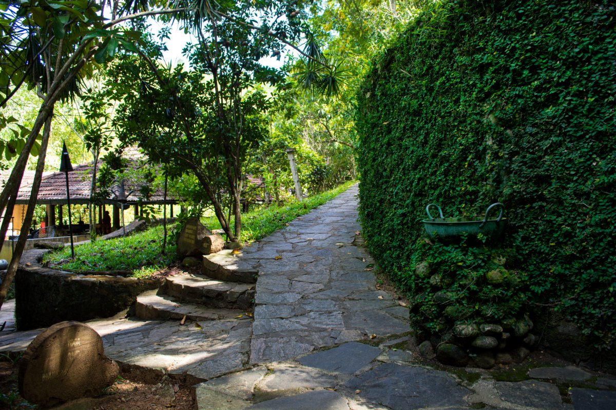 The Kandy Samadhicentre 6