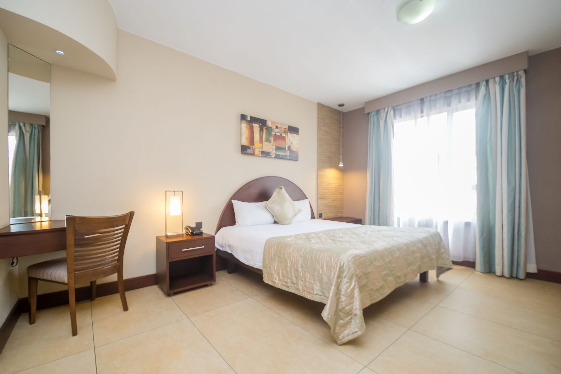 Taarifa Suites